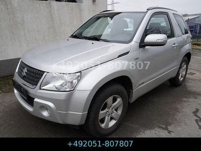 Usata Suzuki Grand Vitara Comfort 129 CV (94 kW) 2012 Argento SUV
