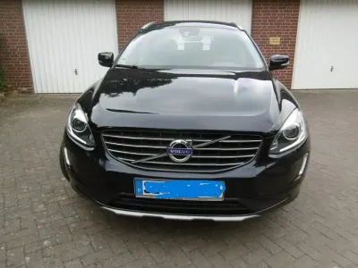 Gebraucht Volvo XC60 Summum 190 PS (139 kW) 2017 Blau SUV