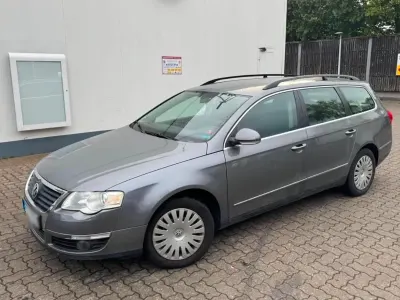Gebraucht VW Passat 115 PS (84 kW) 2007 Grau Limousine