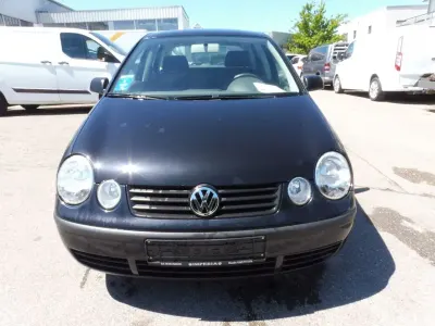 Gebraucht VW Polo 64 PS (47 kW) 2003 Schwarz Limousine