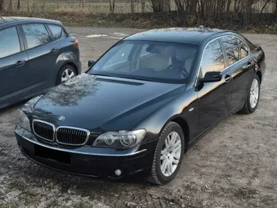 Gebraucht BMW 750 367 PS (269 kW) 2005 Schwarz Limousine