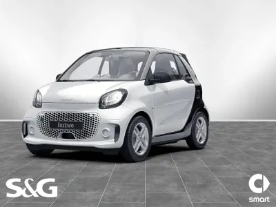 Usata Smart ForTwo Electric Drive 60 kW (82 CV) 2022 Bianco Cabrio