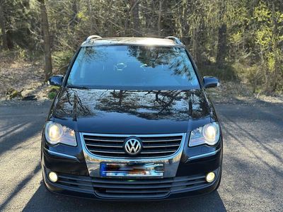 Gebraucht VW Touran 140 PS (102 kW) 2008 Schwarz Van / Kleinbus