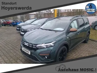 Usata Dacia Jogger Extreme 101 CV (74 kW) 2024 Verde Monovolume