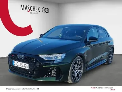 Gebraucht Audi RS3 Sportback Comfort 400 PS (294 kW) 2026 Individuallackierungen audi exclusive Kleinwagen