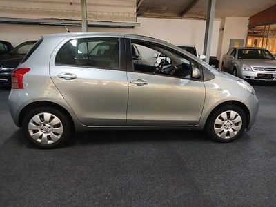 Gebraucht Toyota Yaris Sol 87 PS (63 kW) 2006 Silber Kleinwagen