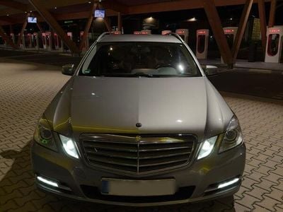 Mercedes E220