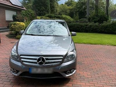 Mercedes B180
