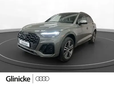 Gebraucht Audi Q5 S-Line 299 PS (219 kW) 2023 Chronosgrau metallic SUV