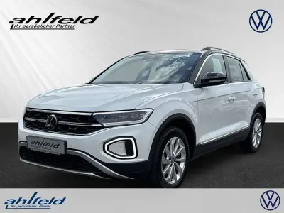 Gebraucht VW T-Roc Style 116 PS (85 kW) 2023 Pur whiteschwarz SUV