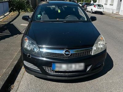 Opel Astra GTC