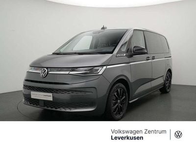 Usado VW Multivan Style 150 HP (110 kW) 2026 Cinzento Monovolume