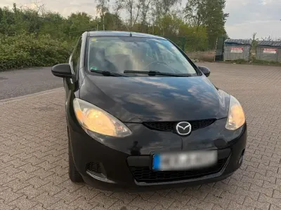 Usata Mazda 2 86 CV (63 kW) 2010 Nero Utilitaria