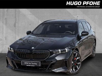 Neu BMW 540 Performance 303 PS (222 kW) 2026 Saphirschwarz metallic Kombi