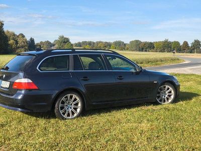 Blau Gebraucht 2009 BMW 530 Sport Line SUV | 8.300 € (Etwas zu teuer)