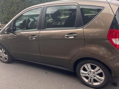 Mercedes A180
