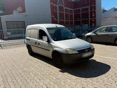 Second-hand Opel Combo 97 CP (71 kW) 2006 Argintiu Monovolum