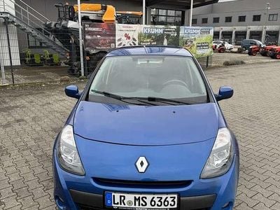 Gebraucht Renault Clio II Authentique 75 PS (55 kW) 2009 Blau Kleinwagen