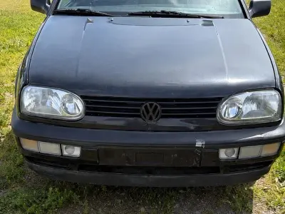 Używany VW Golf III GT 75 KM (55 kW) 1996 Czarny Sedan/Limuzyna