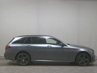 Gebraucht Mercedes C300 AMG line 194 PS (142 kW) 2021 Anthrazit