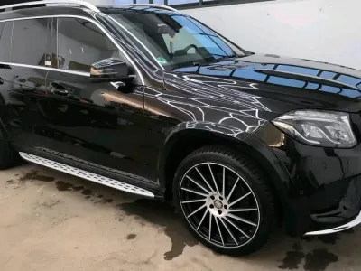 Gebraucht Mercedes GLS350 AMG line 258 PS (189 kW) 2017 Schwarz SUV