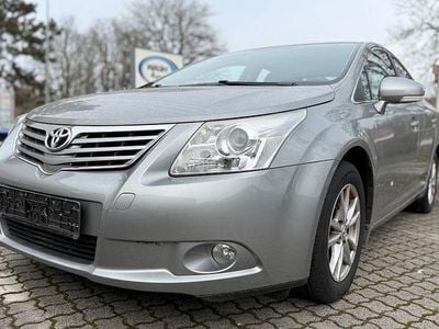Gebraucht Toyota Avensis Executive 147 PS (108 kW) 2009 Silber Kombi