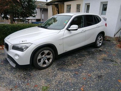 Gebraucht BMW X1 143 PS (105 kW) 2011 Weiß SUV