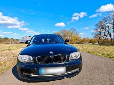 Gebraucht BMW 128 122 PS (89 kW) 2009 Schwarz Limousine