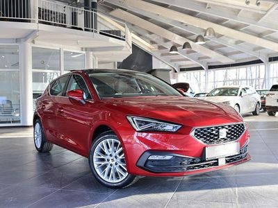 Usata Seat Leon XCELLENCE 150 CV (110 kW) 2022 Rosso Berlina