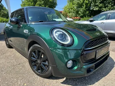 Gebraucht Mini John Cooper Works 192 PS (141 kW) 2018 Grün Kleinwagen