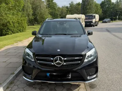 Gebraucht Mercedes GLE350 AMG line 258 PS (189 kW) 2015 Schwarz SUV
