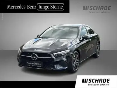 Używany Mercedes A180 Progressive 136 KM (100 kW) 2025 Czarny Sedan/Limuzyna