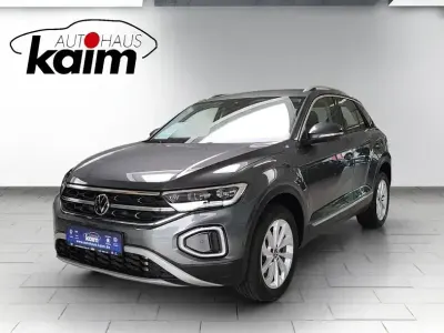 Gebraucht VW T-Roc Style 150 PS (110 kW) 2023 Indiumgrau metallic SUV