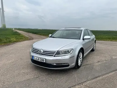 Usata VW Phaeton 240 CV (176 kW) 2010 Argento Berlina
