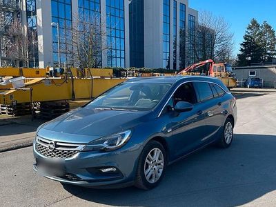 Gebraucht Opel Astra Sport 150 PS (110 kW) 2016 Andere farben Kombi