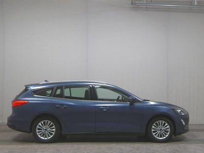 Gebraucht Ford Focus Titanium 125 PS (91 kW) 2021 Chromablau metallic Limousine