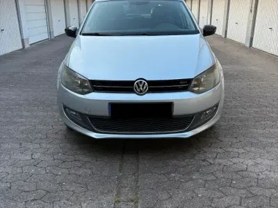 Gebraucht VW Polo Style 60 PS (44 kW) 2011 Silber Kleinwagen
