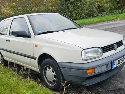 Brugt VW Golf III 75 HK (55 kW) 1994 Hvid Sedan