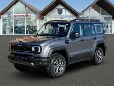Neu Baic BJ40 234 PS (172 kW) 2026 Grau SUV