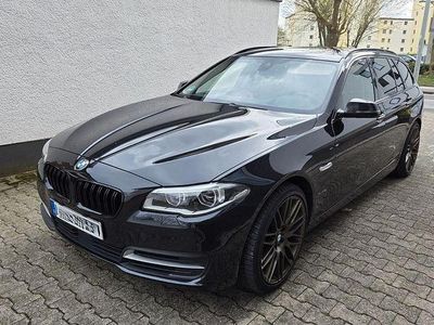 Gebraucht BMW 525 Comfort Edition 218 PS (160 kW) 2016 Schwarz Kombi