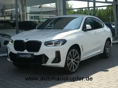 Gebraucht BMW X4 Performance 286 PS (210 kW) 2025 Alpinweiss SUV