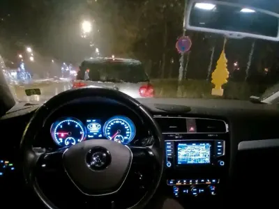 Brugt VW Golf VII R-line 140 HK (102 kW) 2013 Blå Sedan