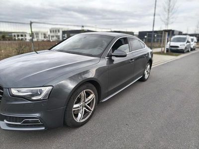 Gebraucht Audi A5 Sportback S-Line 163 PS (119 kW) 2015 Grau Kleinwagen