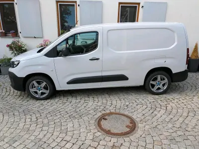 Gebraucht Opel Combo 102 PS (75 kW) 2025 Weiß Van / Kleinbus