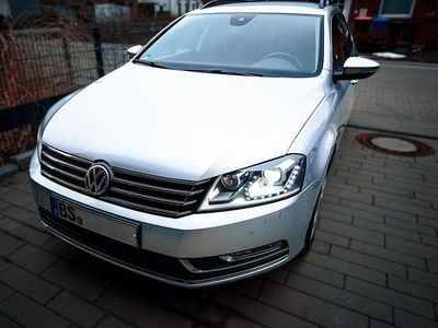 Silber Gebraucht 2013 VW Passat Comfortline Kombi | 6.300 € (Guter Preis)