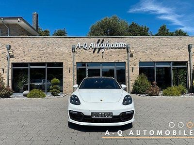 Porsche Panamera 4S