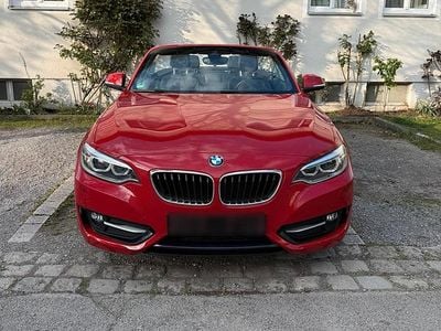 Gebraucht BMW 220 Sport Line 184 PS (135 kW) 2016 Rot Cabrio