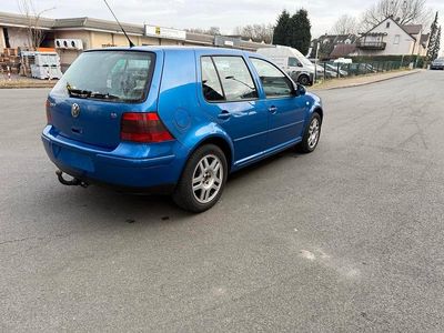VW Golf IV