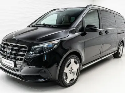Neu Mercedes V300 Exclusive 237 PS (174 kW) 2026 Schwarz Van / Kleinbus