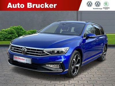 Gebraucht VW Passat Business 190 PS (139 kW) 2024 Lapiz blue metallic Kombi